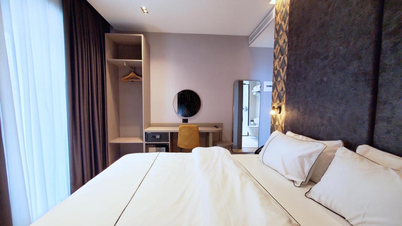 Starlight Hotel Tirana Kültér fotó