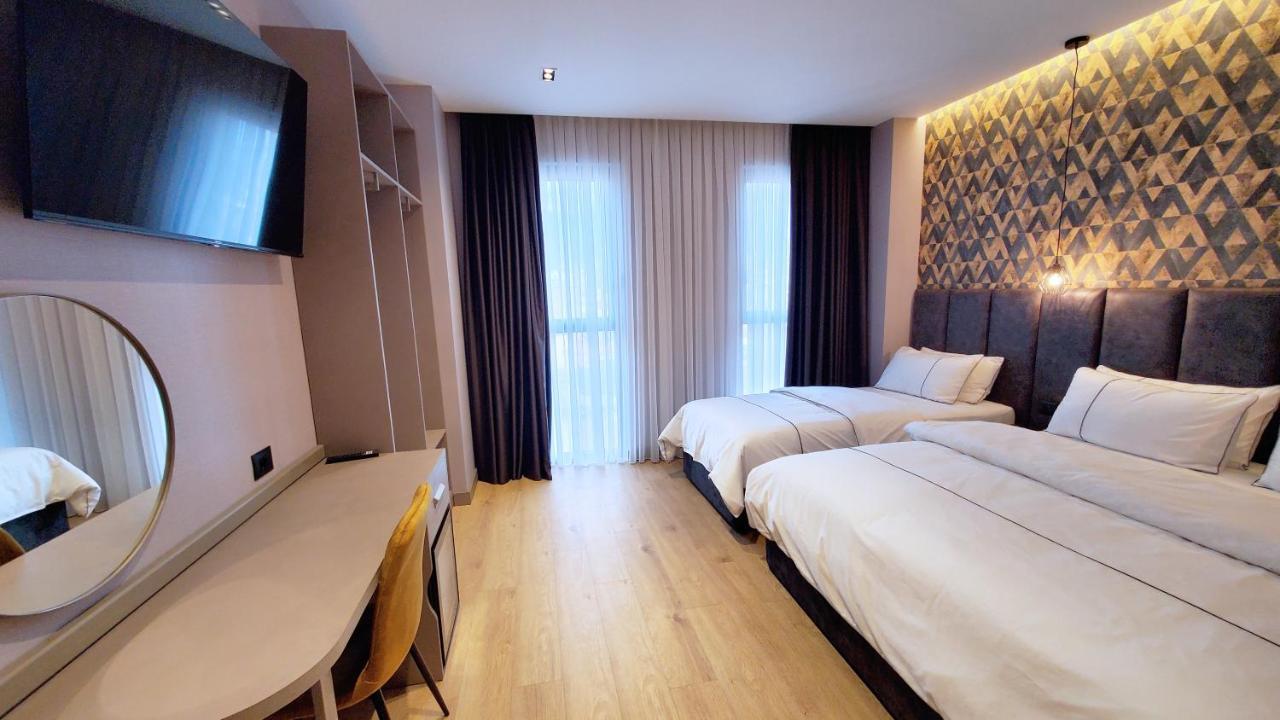 Starlight Hotel Tirana Kültér fotó